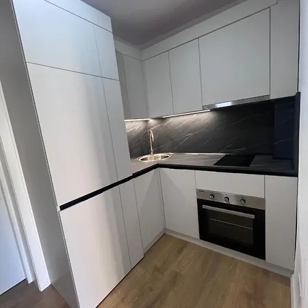 Modern In Apartman Tirana