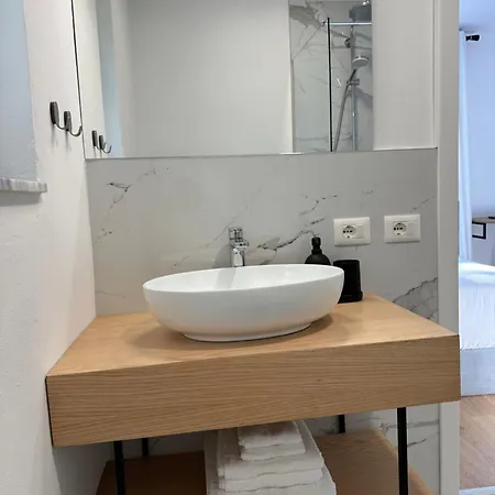 Apartment Modern In Tirana