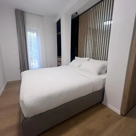 Modern In * Tirana