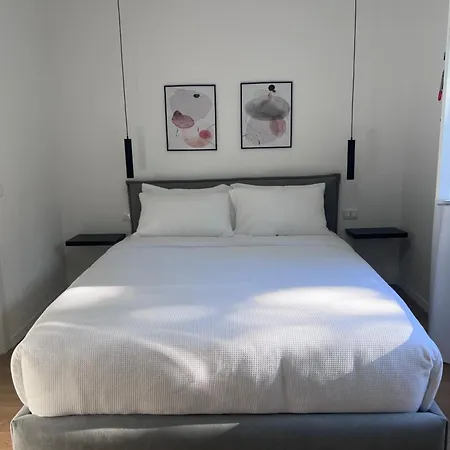 Apartment Modern In